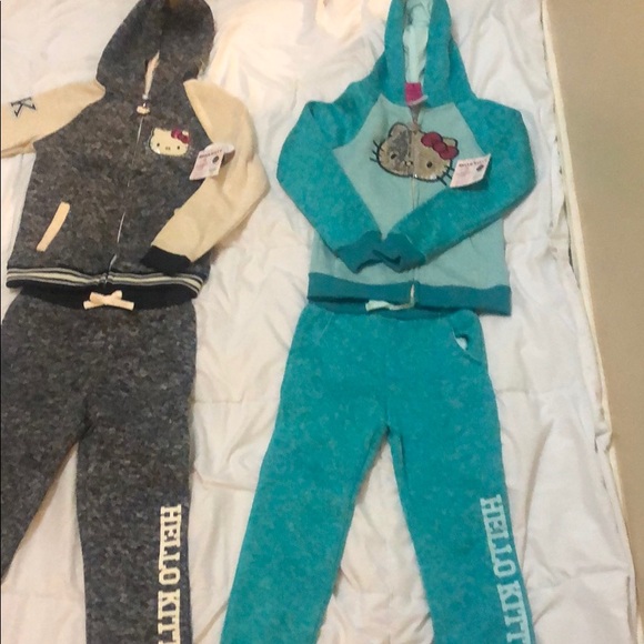 2 hello kitty jumpsuits - Picture 1 of 1